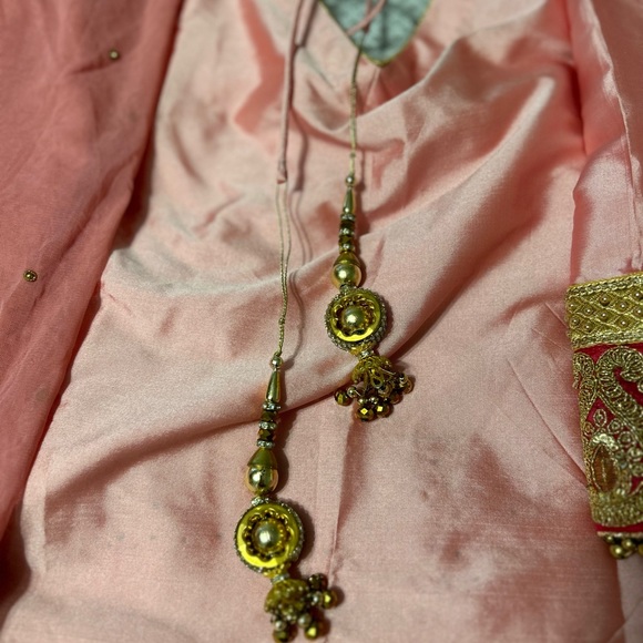 Pink Silk Indian Suit - Picture 5 of 6